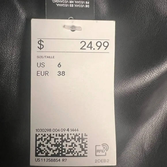 H&M Black Mini Skirt for Night Out - Picture 7 of 7